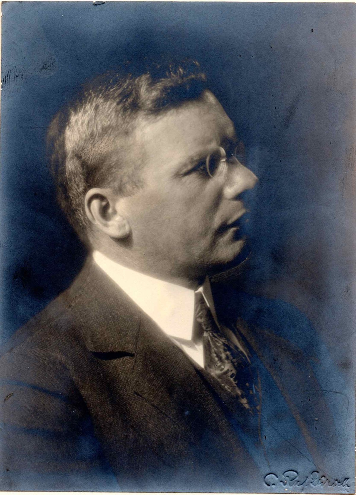 SCHERRER TRIAL, 1942–1944 COMMENTARY